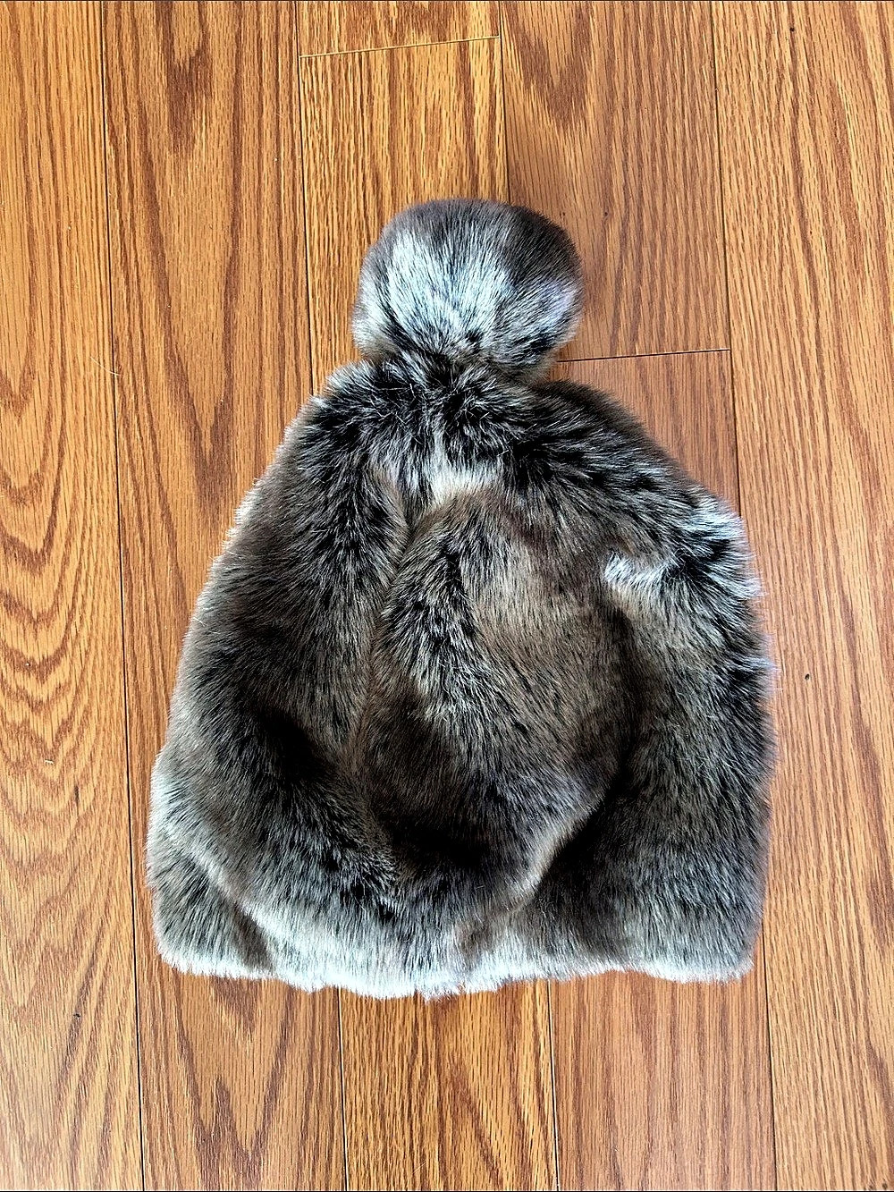Parkhurst Faux Fur Pom-Pom Hat in Black Like New